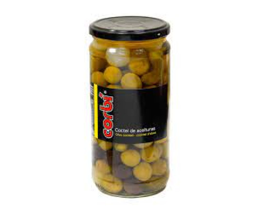 Corbi (жовта) оливки б/к (огірок, цибуля) Coctel 700г